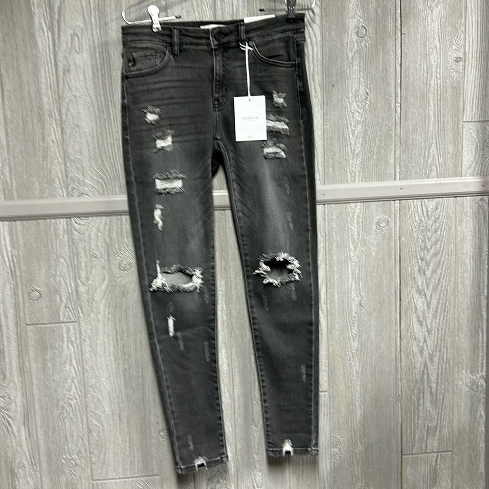 5/26 KanCan Dark Gray Distressed Skinny Jeans NWT